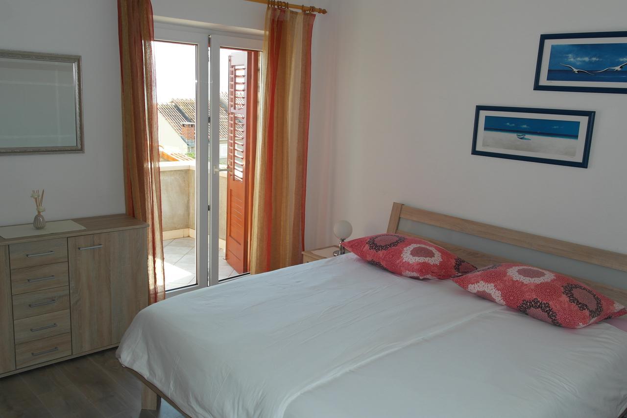 Apartments Racic Bol Zewnętrze zdjęcie
